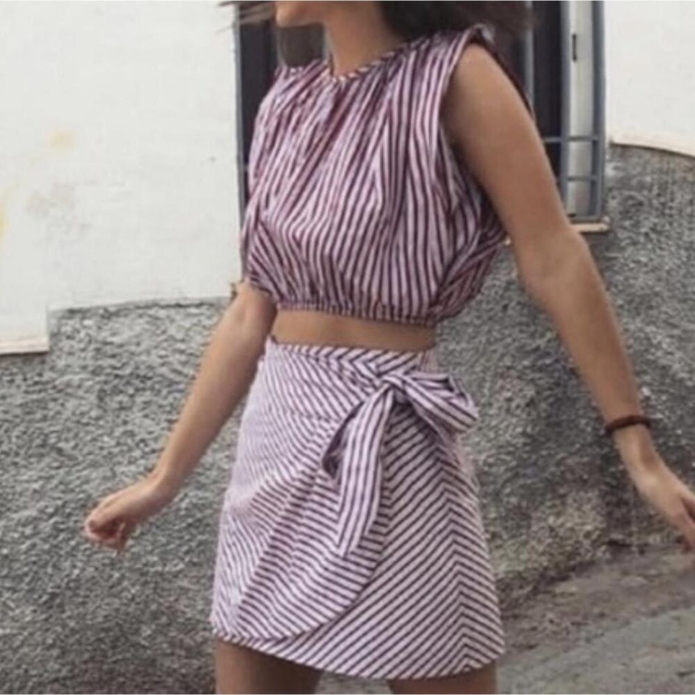 ZARA Striped Poplin Top Red White Blue Striped Sz XS Sleeveless Crop With Tie - Picture 2 of 12